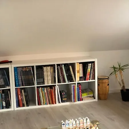 Du Samson - Homestay, 2nd Floor Privat bolig